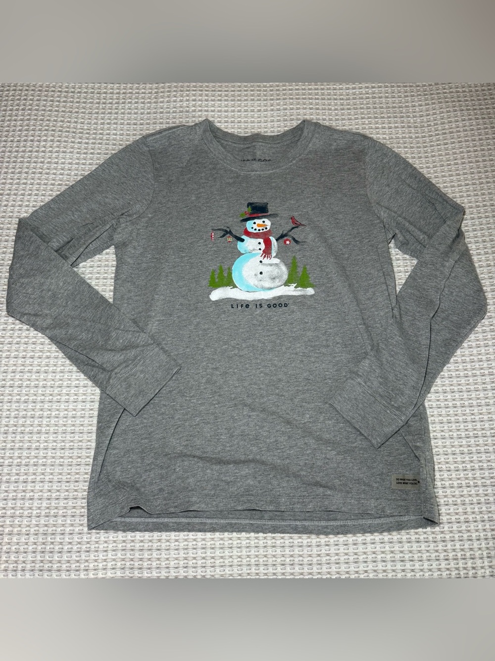 Life is Good Women’s Size Medium Crusher Long Sleeve T-shirt Cotton Snowman Gray